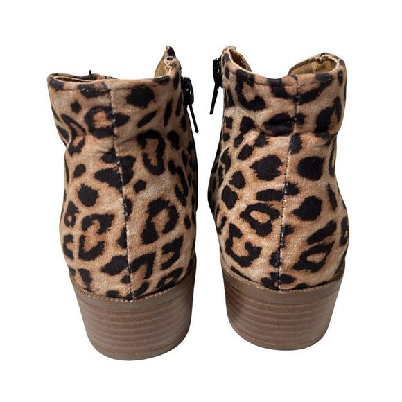 Qupid Leopard Booties - Picture 5 of 6